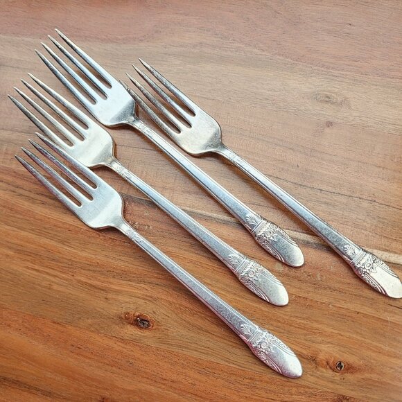 4) 1837 Rogers First Love Dinner Fork 7.5” International Slverplate art deco - Picture 2 of 10